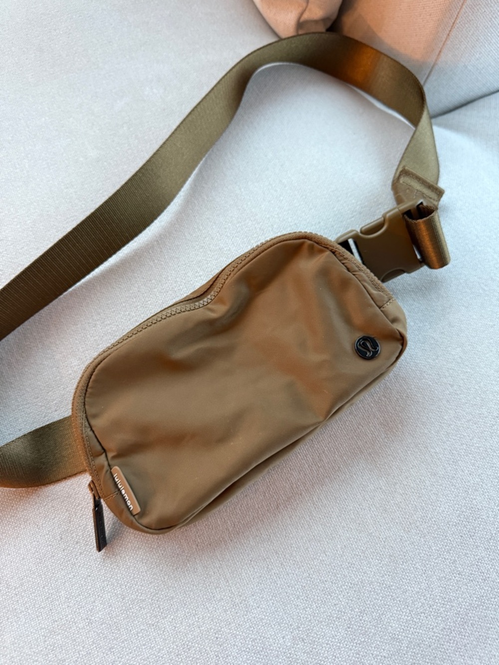 Lululemon Everywhere Belt Bag (1L)